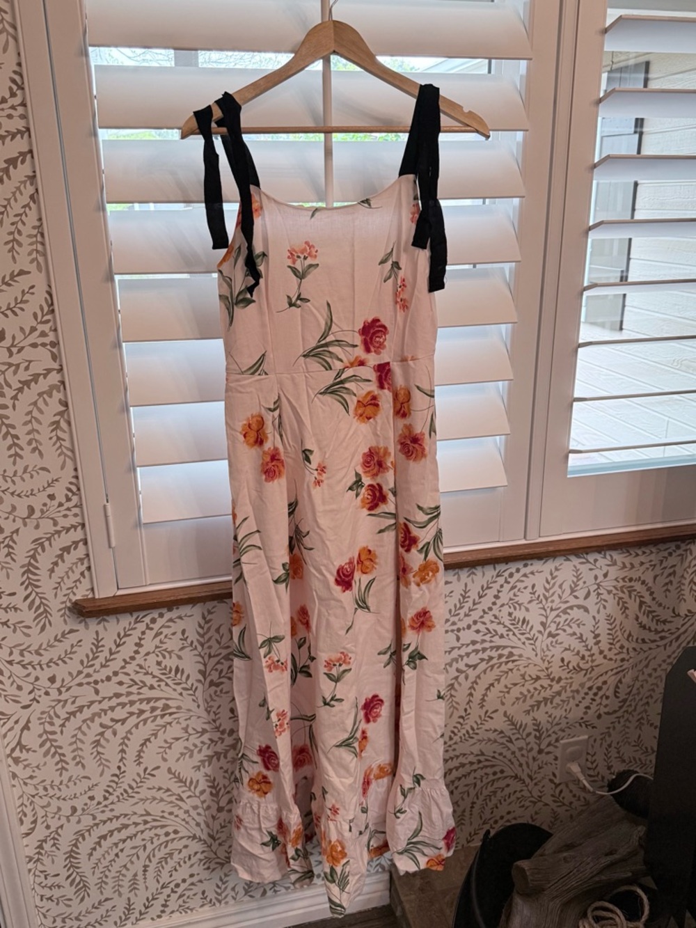 Floral Tie-Shoulder Maxi Dress in Cream with Black Straps